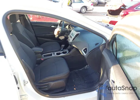 2018 Chevrolet Cruze Ls Auto z USA, uszkodzony, nr VIN 1G1BC5SM0J7167876